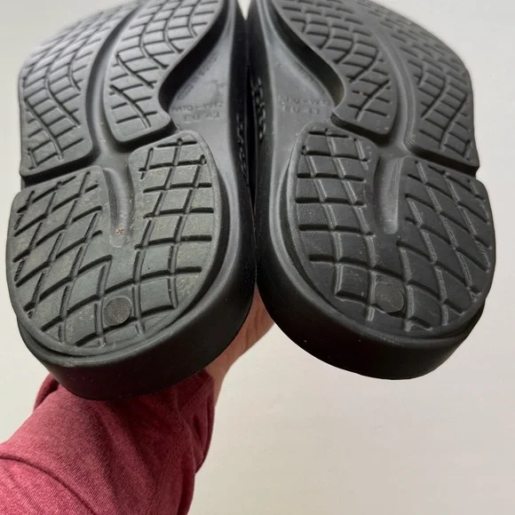 OOFOS OOAHH slip on sandals mens 10 black read - Picture 4 of 5
